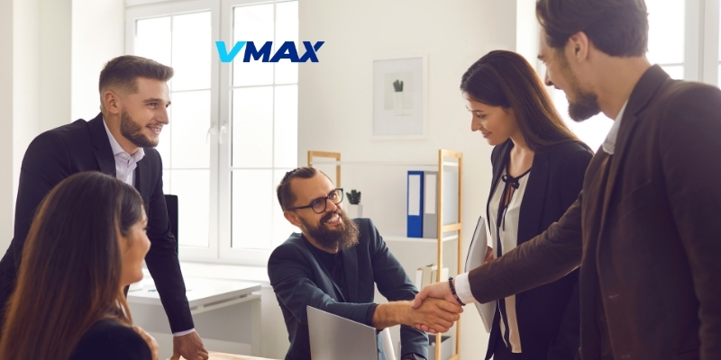 Cam kết của CEO Đặng Tấn Trung đối với khách hàng Vmax